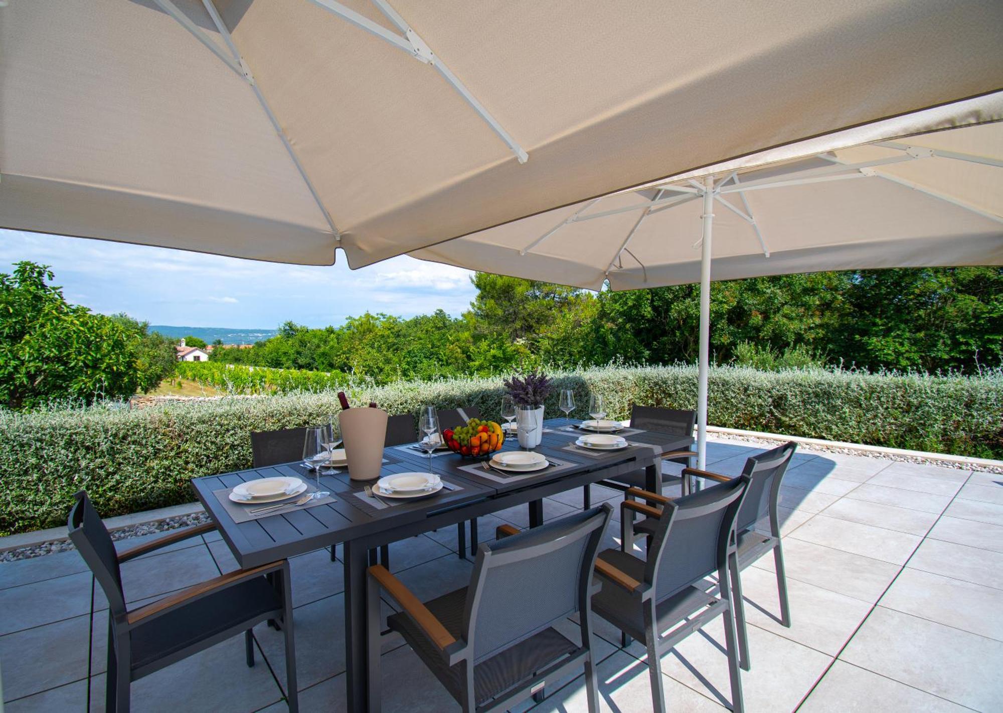 Martincic Residence - 5 Stars Luxury With Pool Heating On 4000M2 Rakalj Экстерьер фото