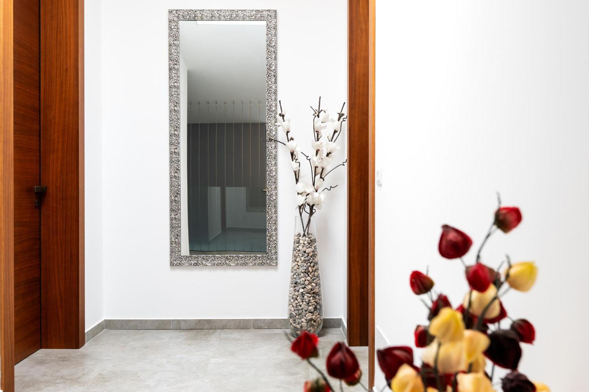 Martincic Residence - 5 Stars Luxury With Pool Heating On 4000M2 Rakalj Экстерьер фото