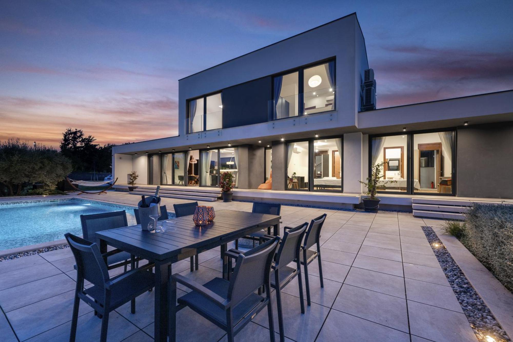 Martincic Residence - 5 Stars Luxury With Pool Heating On 4000M2 Rakalj Экстерьер фото