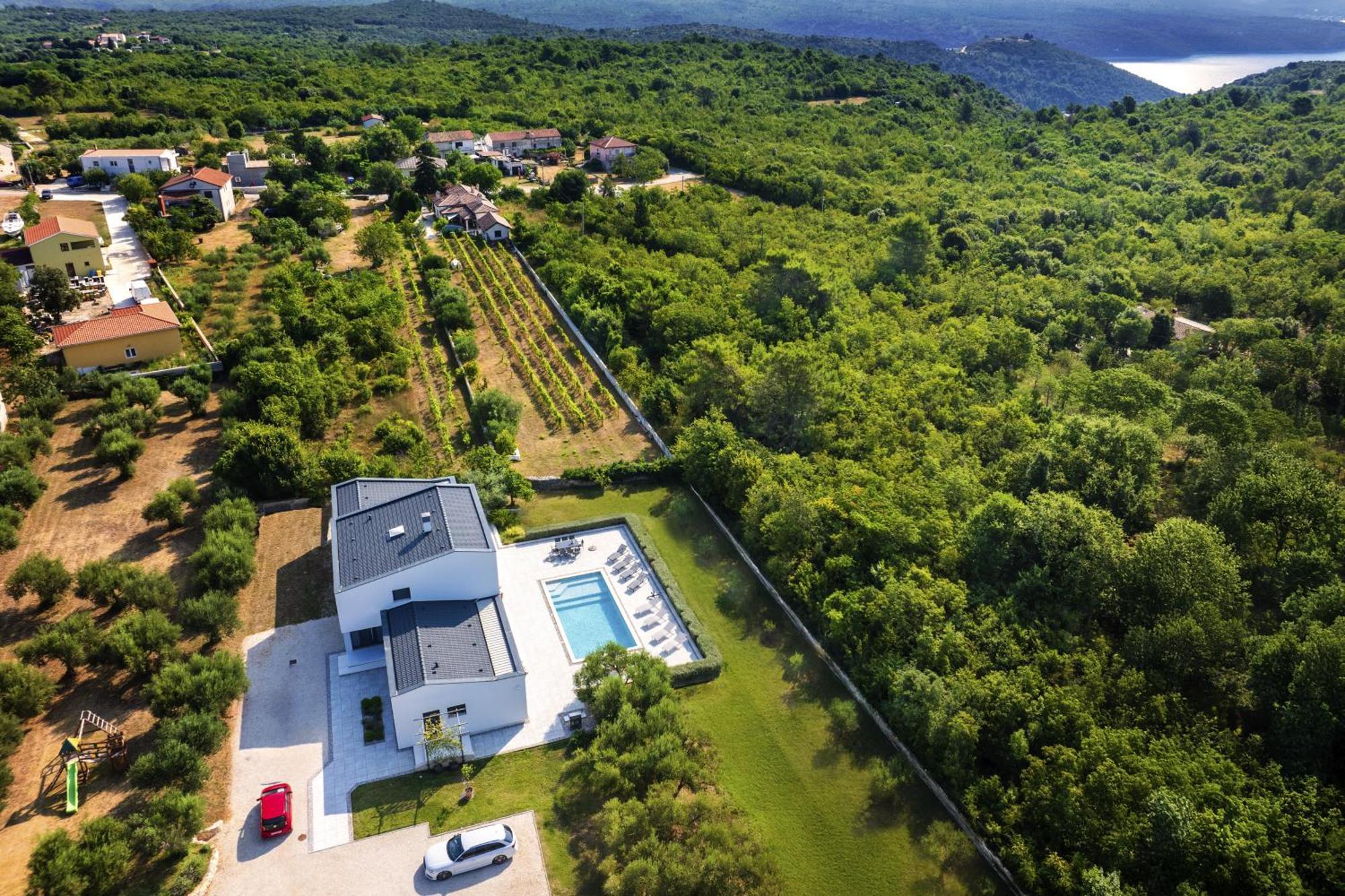 Martincic Residence - 5 Stars Luxury With Pool Heating On 4000M2 Rakalj Экстерьер фото